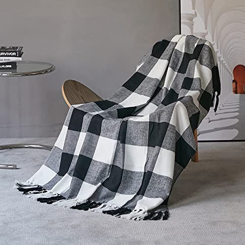 Couverture de canapé-lit avec pompon, plaid à carreaux en acrylique pour canapé, toutes saisons, couverture tricotée douce pour fauteuil, lit, voiture, 150 x 200 cm, noir/blanc