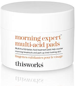 This Works Morning Expert Multi-Acid Pads, 60 Pads — Peeling-Pads für das Gesicht, angereichert mit Hamamelis, AHAs und Vitamin B3, um verstopfte Poren zu befreien und den Teint zu glätten