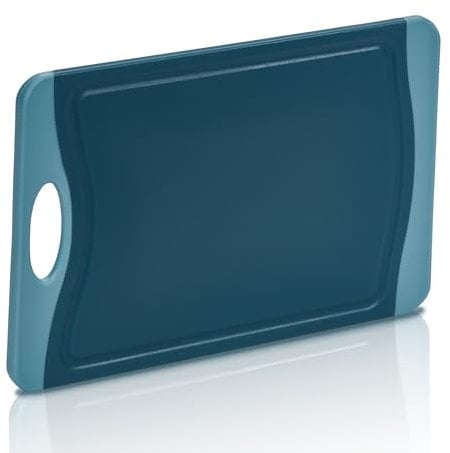 KHG Schneidebrett aus Kunststoff Petrol - 37 x 25 x 0,8 cm - Großes Messerbrett, Küchenbrett rutschfest gummiert, antibakteriell, Saftrille, Hackbrett mit Griff