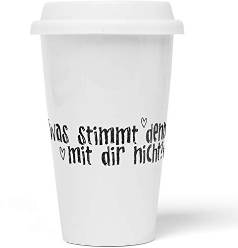 JUNIWORDS To-Go Becher mit Deckel, Was stimmt denn mit dir nicht?