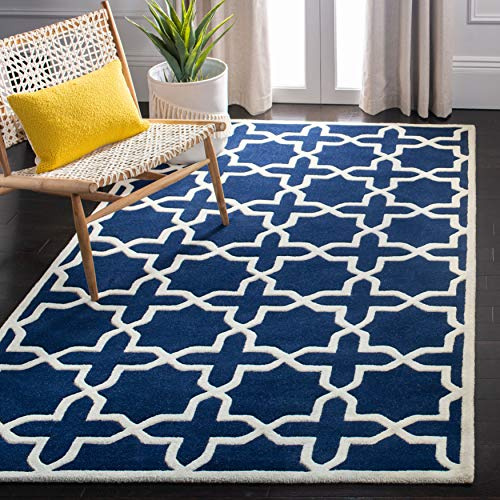 SAFAVIEH Chatham Collection Area Rug - 6' x 9', Dark Blue & Ivory, Handmade Geometric Wool, Ideal for High Traffic Areas in Living Room, Bedroom (CHT732C)