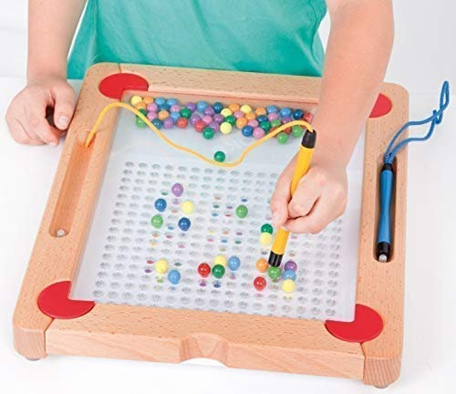 Unbekannt Doku-Mag - das Neue, geschlossene Magnetspiel mit 14 beidseitig nutzbaren Vorlagen, 81 Farbkugeln + 2 Magnetstiften (Spielgröße 42x33,5 cm)