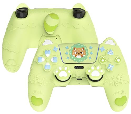 PlayVital Coque Manette pour ps5 Housse Protection Silicone avec Capuchon Joystick & Autocollant pour ps5 Compatible avec Station de Charge,Cover Skin Anti-Grip/Anti-Choc,Vert Eustoma-Petit Panda