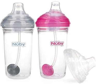 Nuby Tritan Trinkbecher mit Silikonauslauf und 360° beschwertem Strohhalm mit hygienischer Abdeckung, 2 Stück (Rosa, Grau)