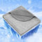 IKALIFE Kühldecke Leichte Kühlende Decke - 2 in 1 Doppelseitige Sommerdecke Q-Max>0,5 Dünne Selbstkühlende Decke Sommer Cooling Blanket zum Schlafen Kältedecke für Menschen Bett 200 x 220 cm Grau