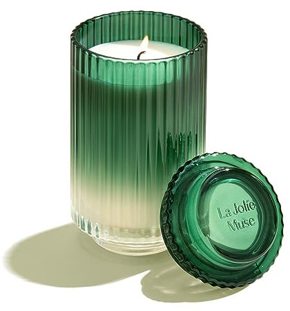LA JOLIE MUSE Granatapfel Kiefer Duftkerze, große Kerzen für Zuhause duftend, grüne luxuriöse Kerzen, Geschenk für Urlaub, Sojakerze, Brenndauer 120 Stunden, 538g.