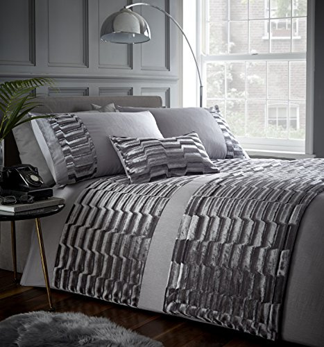 Portfolio Murray Velvet Soft Pattern Design Quilt Duvet Cover Bed Set, Polyester, Stone Grey, Super-King