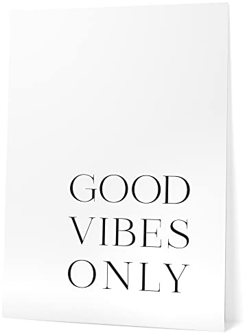 Papierschmiede® Typografie Poster, 40x60 cm, Wanddeko Wohnzimmer, Schlafzimmer, Küche, schwarz-weiß Bild mit Spruch OHNE Rahmen, Good Vibes Only