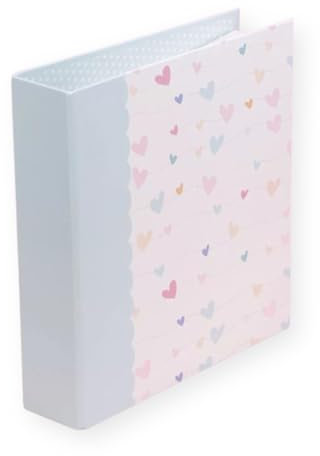 Craftelier - Gefüttertes Kartonalbum mit Herzmuster (6 x 8 Zoll) | System 2 weiße Metall-D-Ringe | robuste Einband | Größe 22,5 x 23 x 6 cm - Weiß und Pastellblau