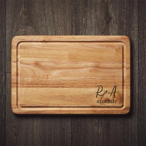 Couples Gift Personalised Cutting Board With Initials and Date Cheese Board Wooden Chopping Board Custom Gift for Couple Engagement Valentines Day Anniversary Gift New Home Gift