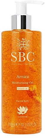 SBC Skincare - Feuchtigkeitsgel für Gesicht und Körper mit Arnika - 300 ml - Entspannt und Lindert Muskelbeschwerden - Feuchtigkeitscreme - Arnica Moisturising Gel