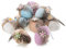 com-four® 12x Ostereier zum Aufhängen 7 x 5 cm, mit Federn und Holz-Blume - farbige Ostereier in Wachtelei-Optik - Aufhänger für den Osterstrauch aus Kunststoff - Hängedeko für Ostern in 4 Farben