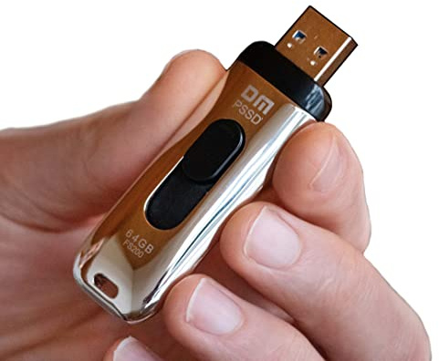 Dynon Metrics External SSD Flash Drive – External SSD Drive with Retractable USB3.0 Connectivity – Portable SSD for Travel, Office, Work from Home – Sleek and Durable Alloy SSD External Stick 512 GB