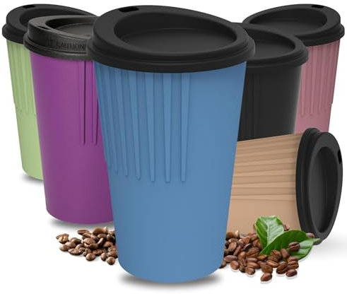 Personalisierter Kaffeebecher to go 300 ml - Becher mit Deckel & Riffel-Optik als Hitzeschutz - Trinkbecher BPA-frei - Made in Germany Travel Mug fürs Büro, Auto & Uni, Farbe:behagliches blau/schwarz