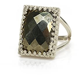 Erdiger Edelsteinring von Anemone Jewelry - Fabelhafter Pyrite-Ring in 925 Sterling Silber - Elegant Handgemacht und Perfekt für Anlässe, Mom- und Freizeitschmuck mit Größen 3 bis 12,5 Verfügbar