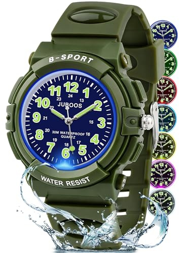 Juboos Montre Analogique pour Enfants avec 7 Veilleuses Colorées, Bracelet Étanche Et Souple, Montre À Quartz pour Enfants De 5 À 18 Ans, Montre Décontractée (Vert Militaire)