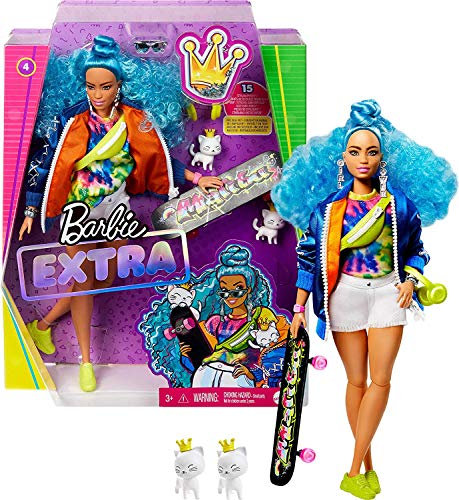 Mattel Canada Poupée Curvy compatible avec Barbie Extra avec cheveux bouclés, chiot et accessoires Jouet 3+