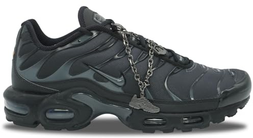 NIKE Air Max Plus TN Black Metallic Silver