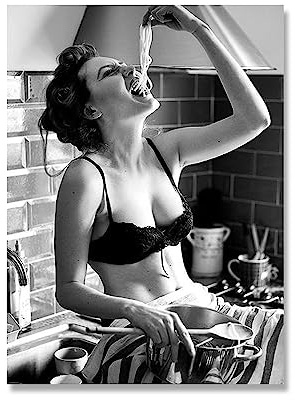Spaghetti Frau Druck Pasta Moment Poster Leben Zitat Wand Kunst Leinwand Malerei Feinschmecker Frau Fotografie Küche Bild Kunst Dekor (Color : B, Size : 50x70cm No Frame)