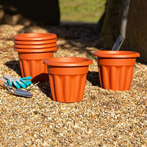 Wham 6x 25cm Vista Plastic Planter, Round Garden Plant Pot, Extra Small Floor Pot (25cm, 4.5L, Pack of 6) Indoor/Outdoor, Made in UK (Terracotta)