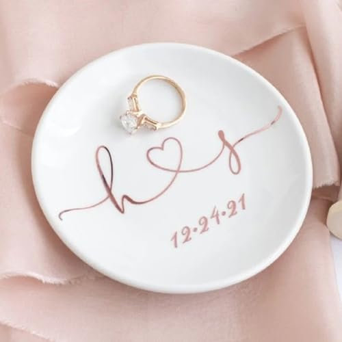 WOMB Personalized Jewelry Dish Tray, Ring Dish, Ceramic Trinket Tray, Key Bowl, Decorative Plate,Personalized Ceramic Jewelry Tray for Wedding Christmas Ring Holder (10X10X1.5cm)