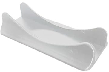 Supporto verticale per computer che garantisce postazioni di lavoro ordinate e organizzate