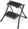 KINGRACK Sgabello pieghevole con superficie in gomma antiscivolo, leggero, in acciaio, può supportare fino a 150 kg di peso (2 tep-Nero)