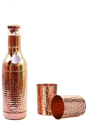 PR INTERNATIONAL Bouteille d'eau martelée en cuivre pur avec lot de 2 gobelets en cuivre martelé.