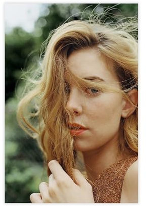 ZMNFGH Vanessa Kirby Poster (6) Leinwand Poster Schlafzimmer Dekor Landschaft Büro Zimmer Dekor Geschenk 20 x 30 cm