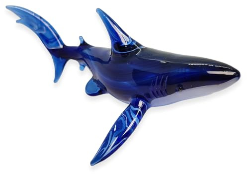 WitnyStore Winzige 12,7 cm lange dunkelblaue Haifisch-Figur – Miniatur-Figur, mundgeblasen, bemaltes Glas, Tier, bunte Fische, Meereslebewesen, Ozean, kleine Kristalle, dekorative Sammlerfiguren,