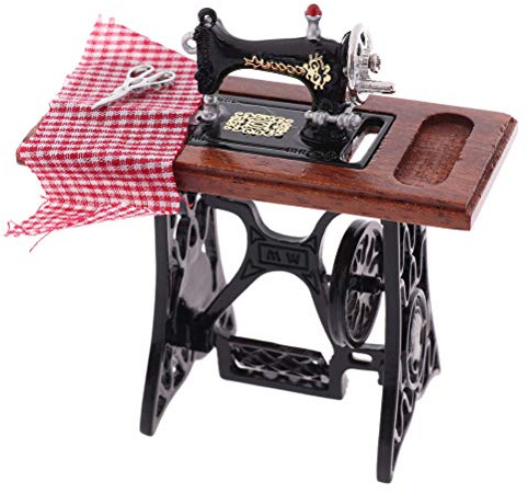 Dollhouse Miniature Vintage Sewing Machine Furniture Exquisite Tailor Themed Decor Accessories for Doll House Scene Layout DIY Mini Craft Ornament Creative Photo Prop 1:12 Scale