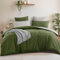 Aisbo Housse de Couette 220x240 Réversible avec 2 Taies d'oreiller 65x65 cm (Vert Olive/Beige) - Parure de Lit 240 x 220 Adulte 2 Personne Microfibre avec Fermetures éclair, Oeko TEX