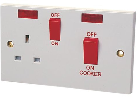 DENCON D/POLE SWITCH 45A 13A SWITCHED SOCKET