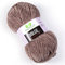 MeriWoolArt Chenille Garn zum Stricken und Häkeln Dunkler Sand - 100 g und 120 m Samt-Wolle - 100% Flauschige Polyester Strickgarn für Amigurumi Kissen Decken weiche Kleidung Geschenke