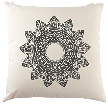Urban Backwoods Aztec Star Kissen Dekokissen