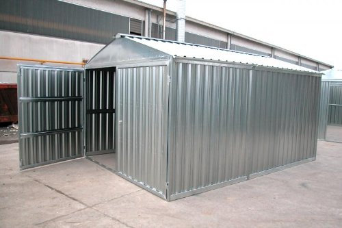 Box casetta in lamiera zincata con struttura in acciaio zincato mt. 5,97x2,60x2,11 h con porta a due ante mod. SAPILBOX