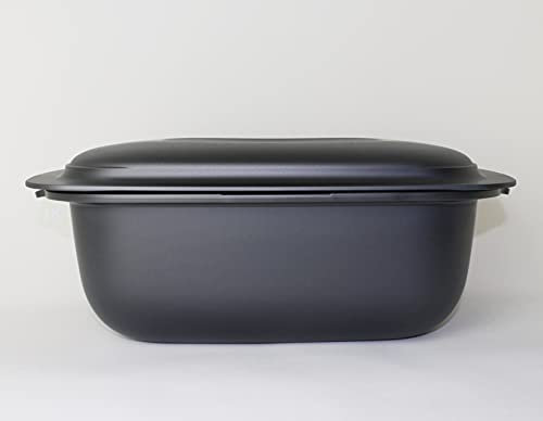 Tupperware Ultra Pro 5.7 L Casserole Dish + Mini Sieve Purple