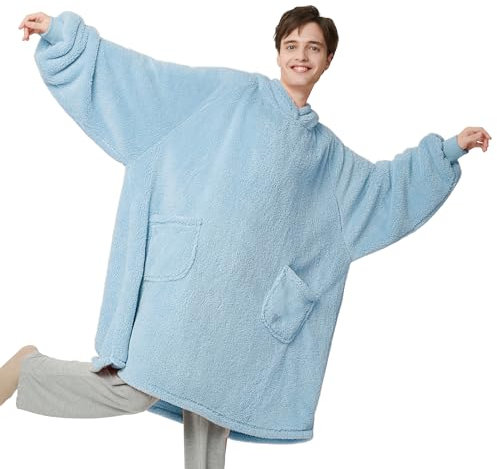 Bedsure Hoodie Decke mit Ärmeln Übergroßer - Tragbare Decke zum Anziehen Erwachsene Hellblau, xxl Kuschelpullover Warm Kuscheldecke mit Ärmeln weich Ärmeldecke als Geschenke für Herren Damen