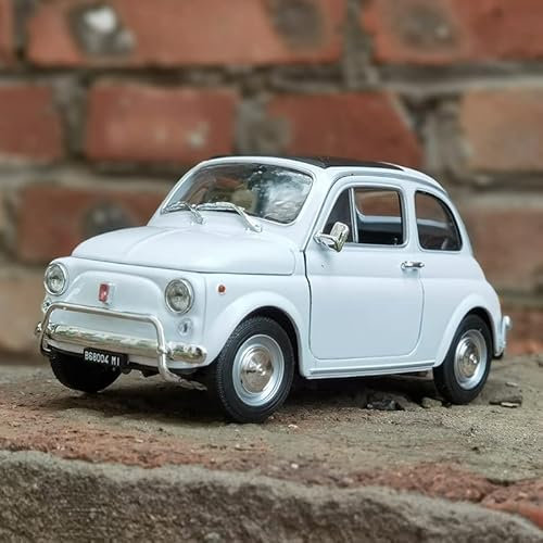 1 18 Für FIAT 500L Legierung Oldtimer-Modell Druckguss-Simulation Spielzeugfahrzeug Sammlerstück Geschenk Druckgussmodelle Motorfahrzeuge