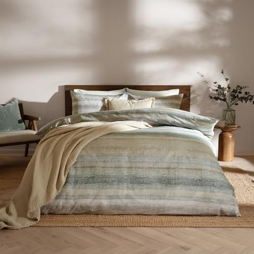 Yard Swift Duvet Cover Set (Eucalyptus, King) | Soft brushed cotton with a reversible striped design