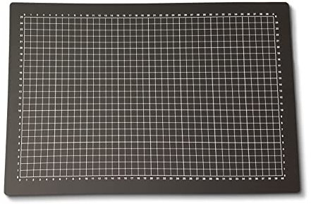 Selbstheilende Schneidematte in schwarz 90 x 60cm mit Raster – Schneidematte Modellbau, Schneideunterlage Nähen, Schneidematte für Rollschneider, Tischunterlage, kreative Arbeiten