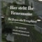 INDIGOS UG - Aufkleber selbst gestalten - Schaufensteraufkleber personalisiert - Wunschtext unterstrichen - 60 cm - Fensterfolie blickdicht - Firma, Einzelhandel, Büro - Schaufensterbeschriftung