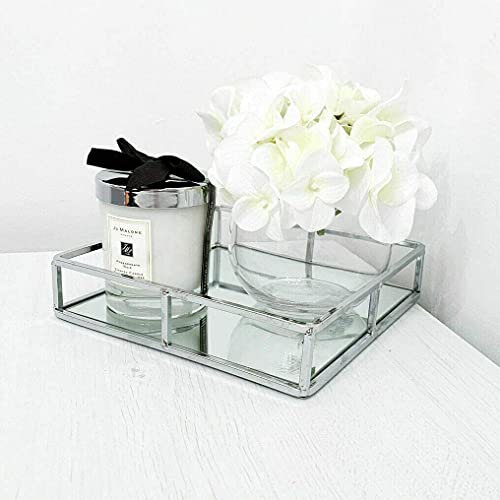Biznest 20Cm Decorative Square Silver Chrome Mirrored Tray Decoration Decorative Candle Display Vanityl Candle Tray Wedding Table Plate
