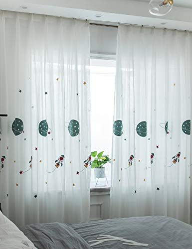 Lactraum Vorhang Kinderzimmer Junge Bestickt Planet Sterne Raumschiff Voile mit Universal-Band 145 x 245 cm