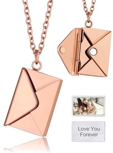GoldChic Colliers Pendentif Enveloppe Femme Prénom Photo Personnalisés Argent/Or/Noir/Or Rose Acier Inoxydable Chaine 45+5cm Homme Bijoux Cadeau pour Noël Fête des Mère Père Fille Garçon