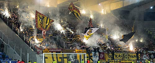 Blue-Letter Dresden Fans Pyro – hochwertiger FineArtPrint (120 cm x 50 cm)