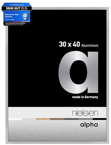 nielsen Bilderrahmen, 30 x 40 cm, Aluminium, Silber matt, Fotorahmen zum Aufhängen im Hoch- & Querformat, Echtglas, Alpha
