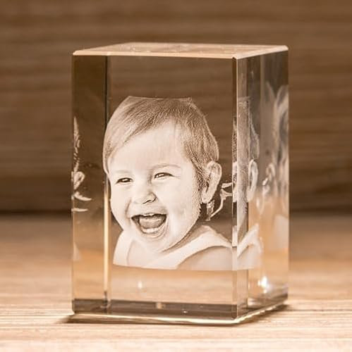 InciSo Rettangolo di Cristallo Personalizzato con Foto - Incisione 3D a Laser - Idea Regalo Personalizzabile con Fotografia e Scritta per Famiglia, Festa della Mamma, del Papà, Fidanzati - O 4x6x4 cm
