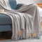 Hayisugal Wohndecke Weich Strick Decke Sofa Deck Quaste Boho Decke Kuscheldecke Sofadecke überwurf Decke für Couch Bett Sofa Stuhl, Hellgrau, 130 x 200cm