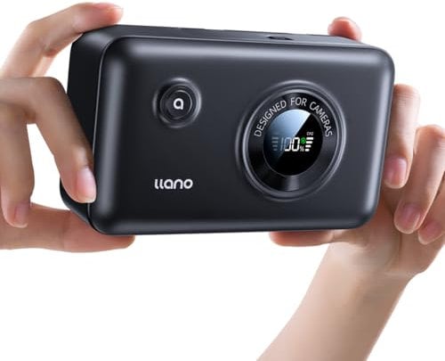llano 2-in-1 Caricabatterie per fotocamera NP-FZ100 & Powerbank per Sony A7iii, A7R IV, A7R V, Alpha A7C, A9/A9S, A6600, FX3, ZV-E10 II, USB C 12400 mAh, ricarica rapida da 20 W e display digitale